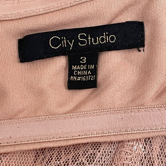 City Studio Pink Lace & Tulle Tiered Midi Dress With Spaghetti Straps Size 3 - Picture 6 of 8